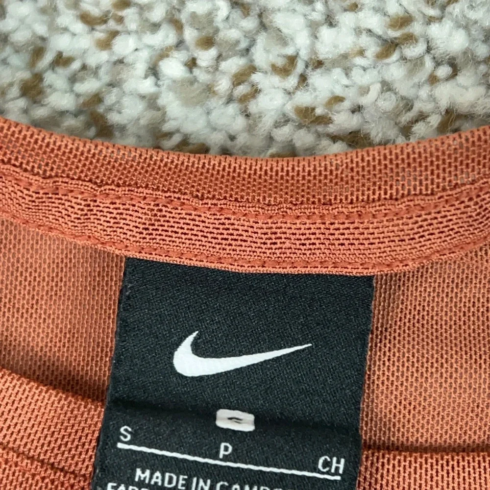 Nike Pro Tank Top Womens Small Orange Gym Cropped Mesh Breathable Workout Sports